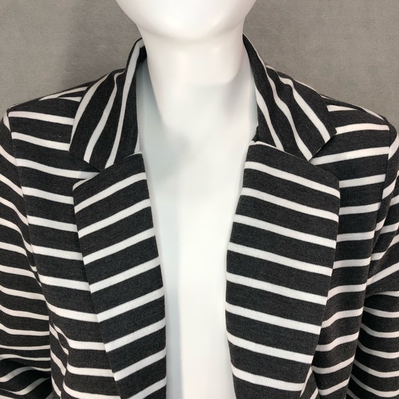 Xhilaration Black & White Striped Knit Blazer - Picture 5 of 13